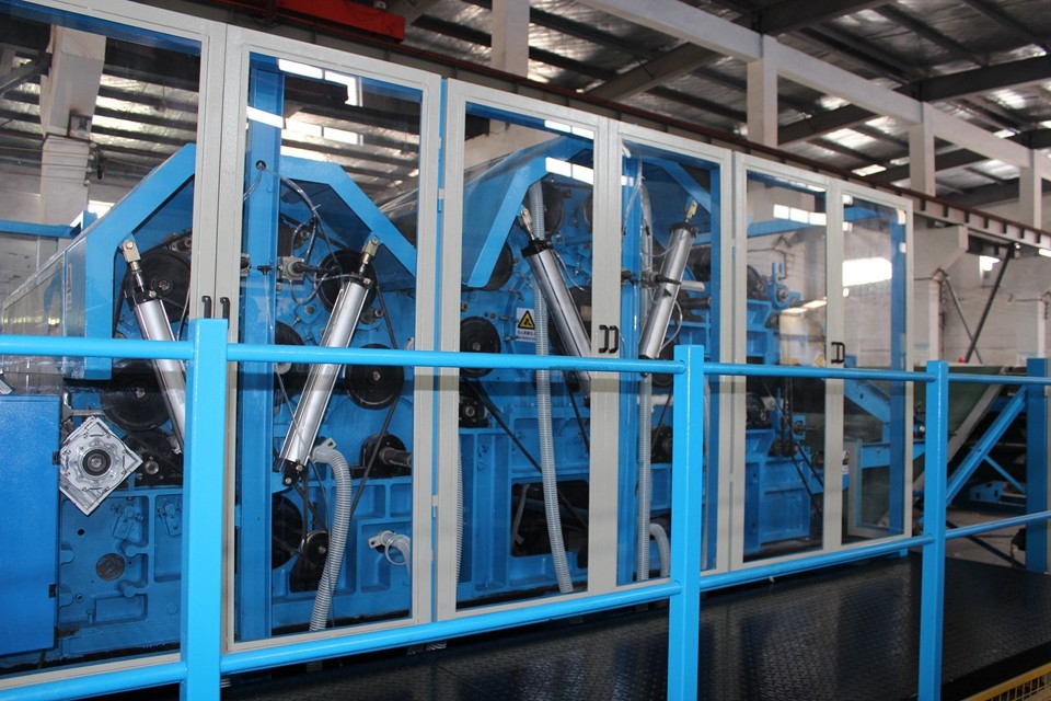 High Speed Fiber Processing Machine For Polyester Nonwoven Wadding Making