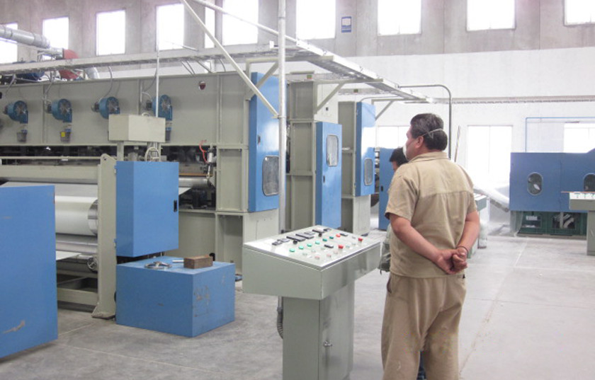 Needle Punched Nonwoven Fabric Making Machine For Shopping Bag 100-350kw