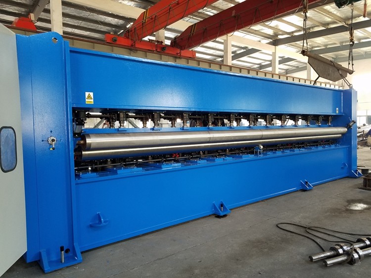 2000 - 6000 N/M Non Woven Needle Punching Machine Reliable Process Adjustment